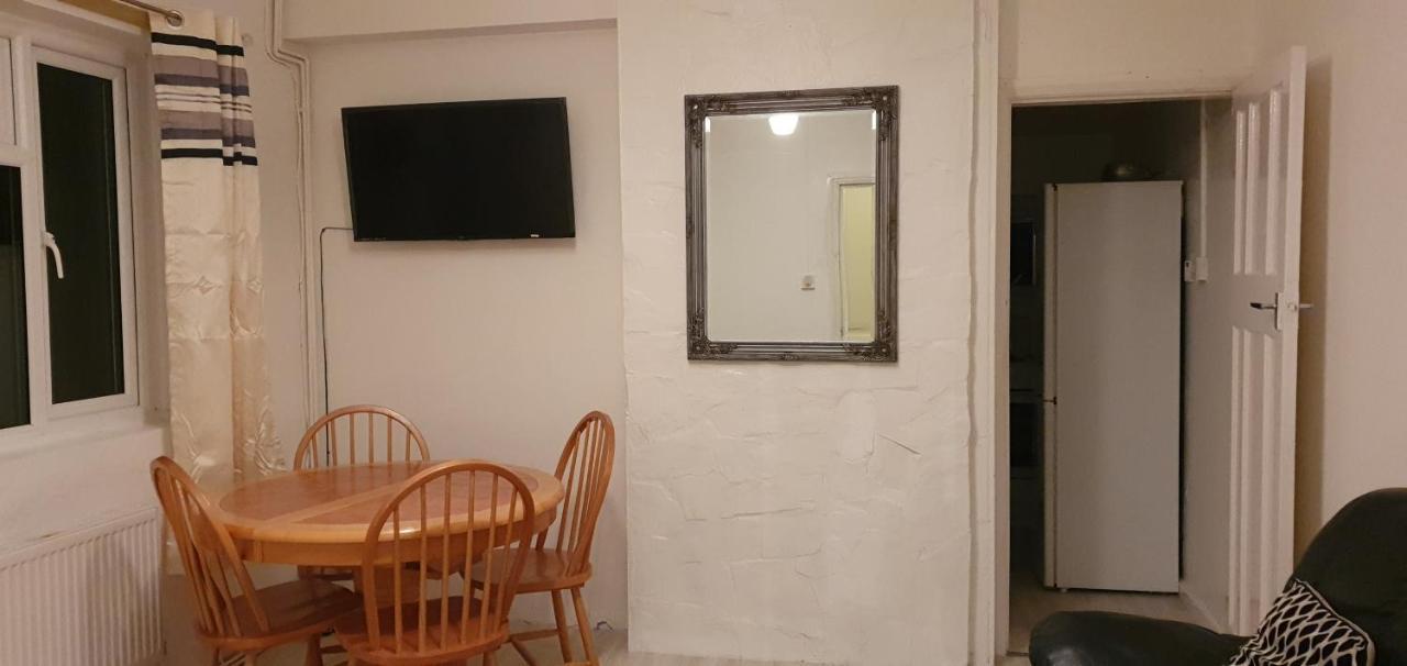 Sumona Apartment Портмадог Екстериор снимка